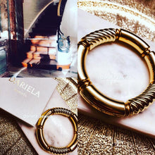 Charger l'image dans la galerie, Bracelet en perles tubes Sierra - Jonc en perles tubes Sierra – Élégance et Originalité en Perles Tubes Dorées