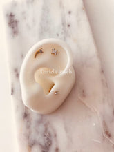 Charger l'image dans la galerie, Composition piercings d'oreille Sevda