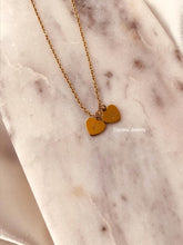 Charger l'image dans la galerie, Collier personnalisable Double pendentif Crazy In Love - Méthode de gravure à la main (estampage)
