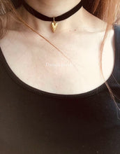 Charger l'image dans la galerie, Ras de cou personnalisable Noémie en velours noir