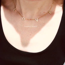 Charger l'image dans la galerie, Collier Love - Emily