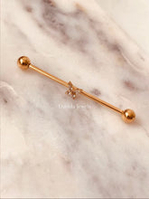 Charger l'image dans la galerie, Piercing industriel Tanina Gold
