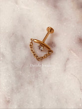 Charger l'image dans la galerie, Piercing chaîne Indy
