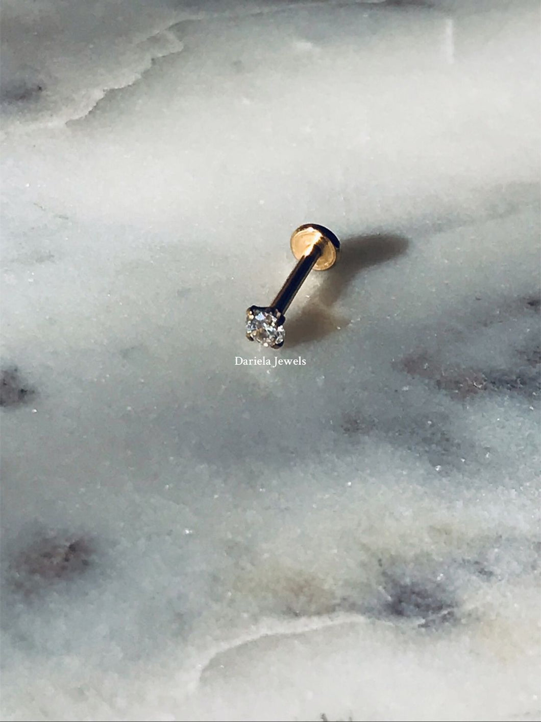 Piercing Ellen en acier inoxydable 316L avec pierre en oxyde de zirconium