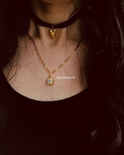 Charger l&#39;image dans la galerie, Composition collier Erin double pendentif + Ras de cou Nina en velours noir
