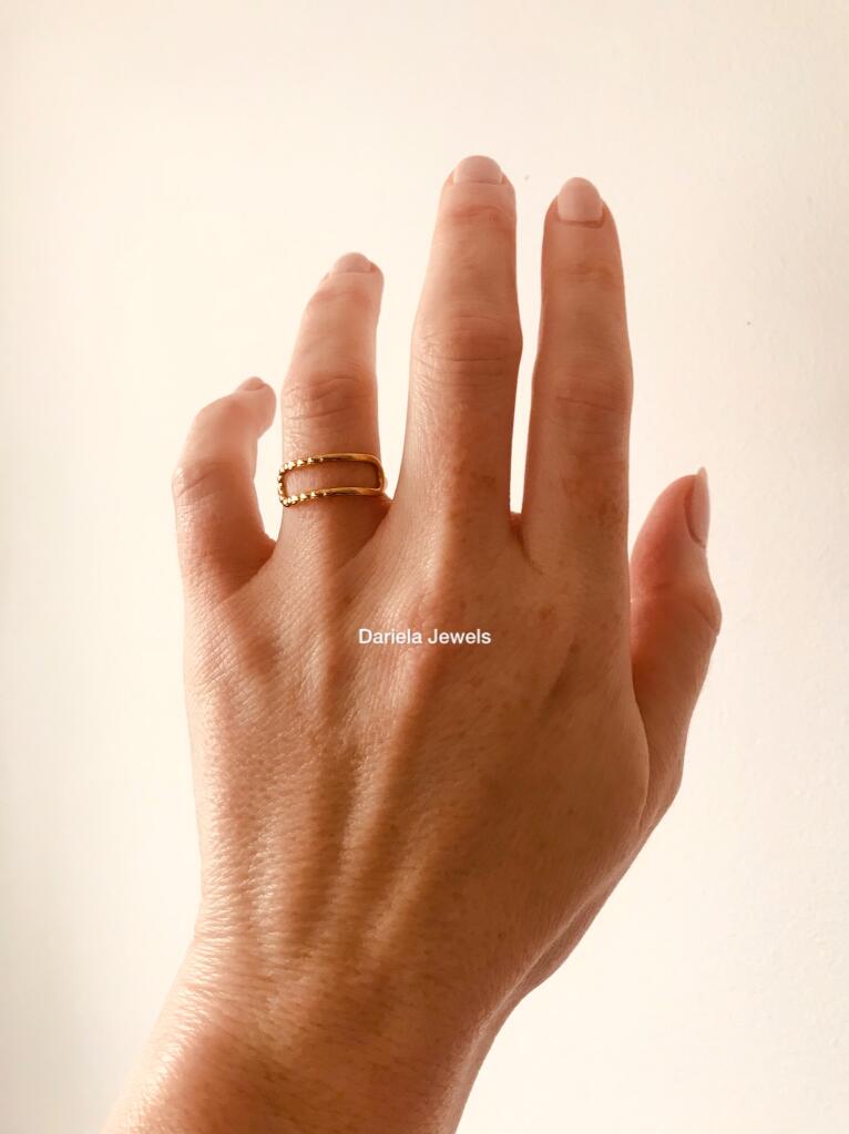 Bague en acier inoxydable Mana
